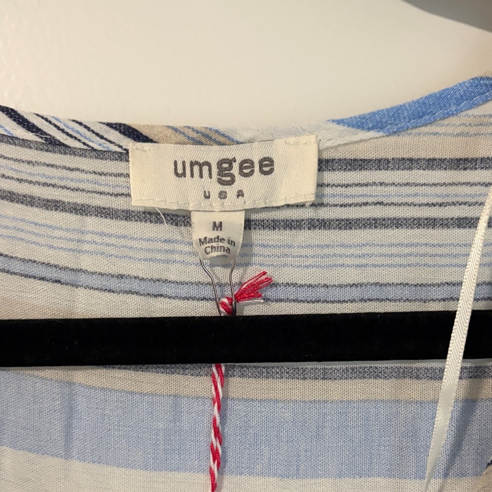 Umgee Blue and White Striped Tunic - Picture 2 of 3